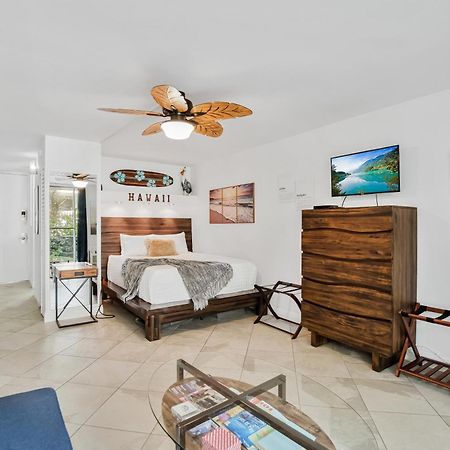 Downtown Hawaiian Paradise Condo With Hot Tub, Pool & Beach - Kona Islander Inn カイルア・コナ エクステリア 写真