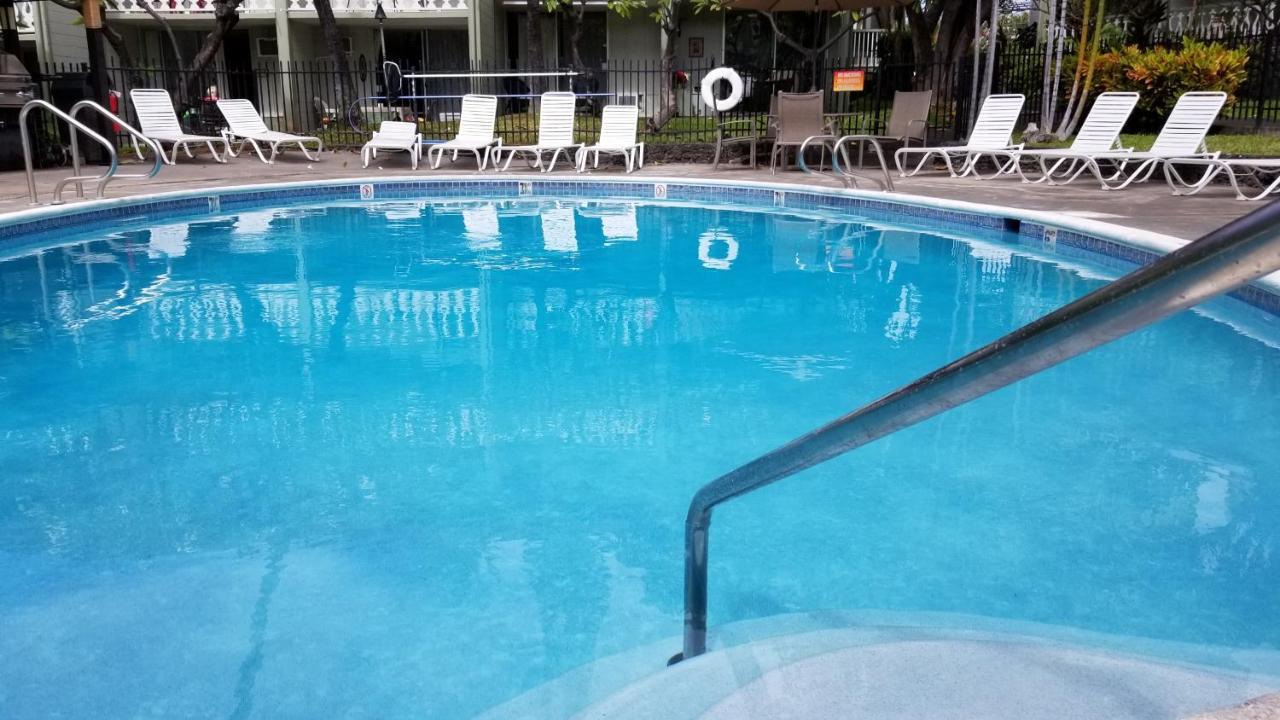 Downtown Hawaiian Paradise Condo With Hot Tub, Pool & Beach - Kona Islander Inn カイルア・コナ エクステリア 写真