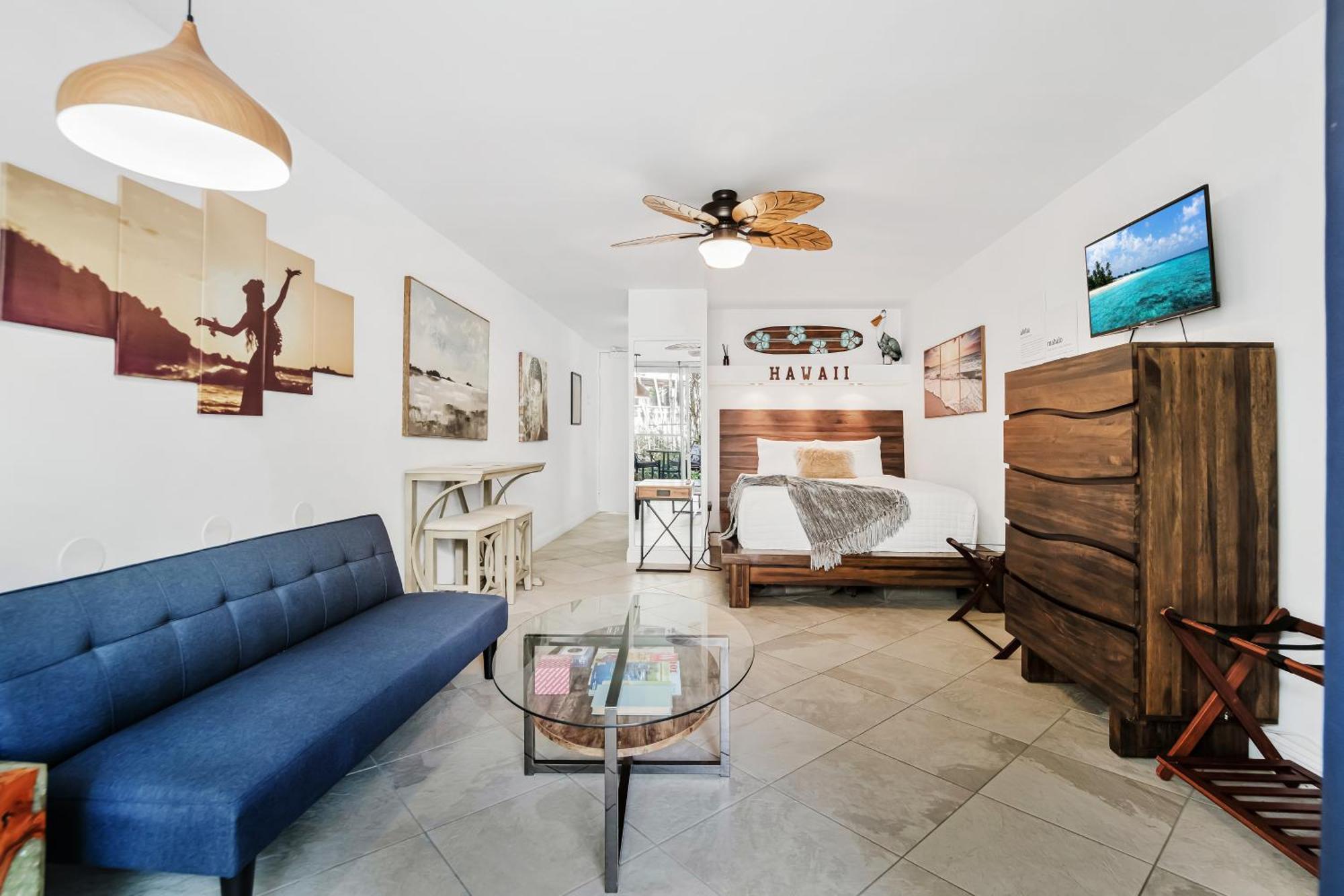 Downtown Hawaiian Paradise Condo With Hot Tub, Pool & Beach - Kona Islander Inn カイルア・コナ エクステリア 写真