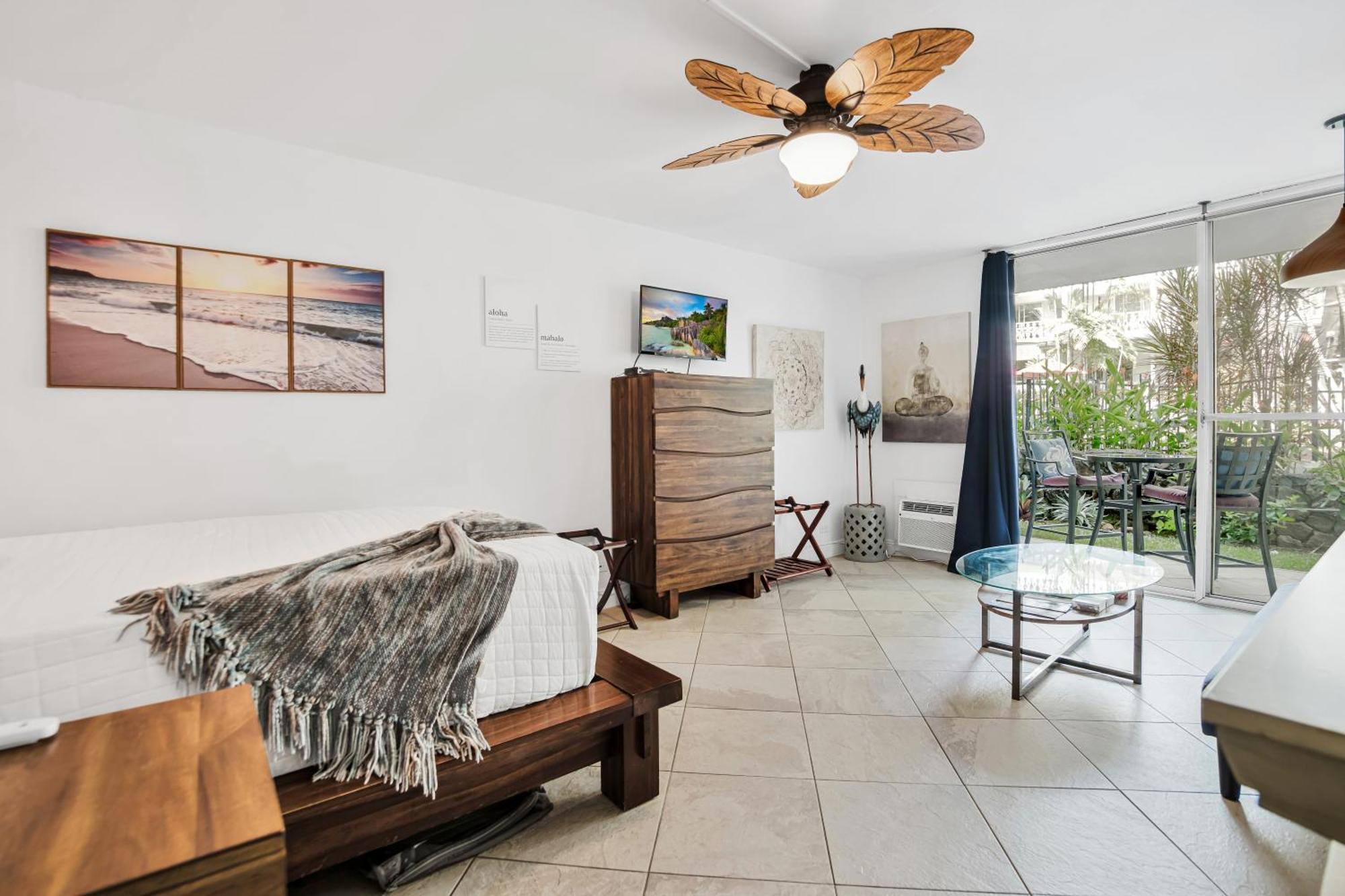 Downtown Hawaiian Paradise Condo With Hot Tub, Pool & Beach - Kona Islander Inn カイルア・コナ エクステリア 写真