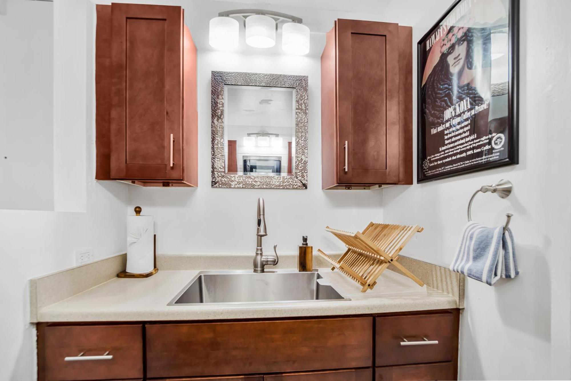 Downtown Hawaiian Paradise Condo With Hot Tub, Pool & Beach - Kona Islander Inn カイルア・コナ エクステリア 写真